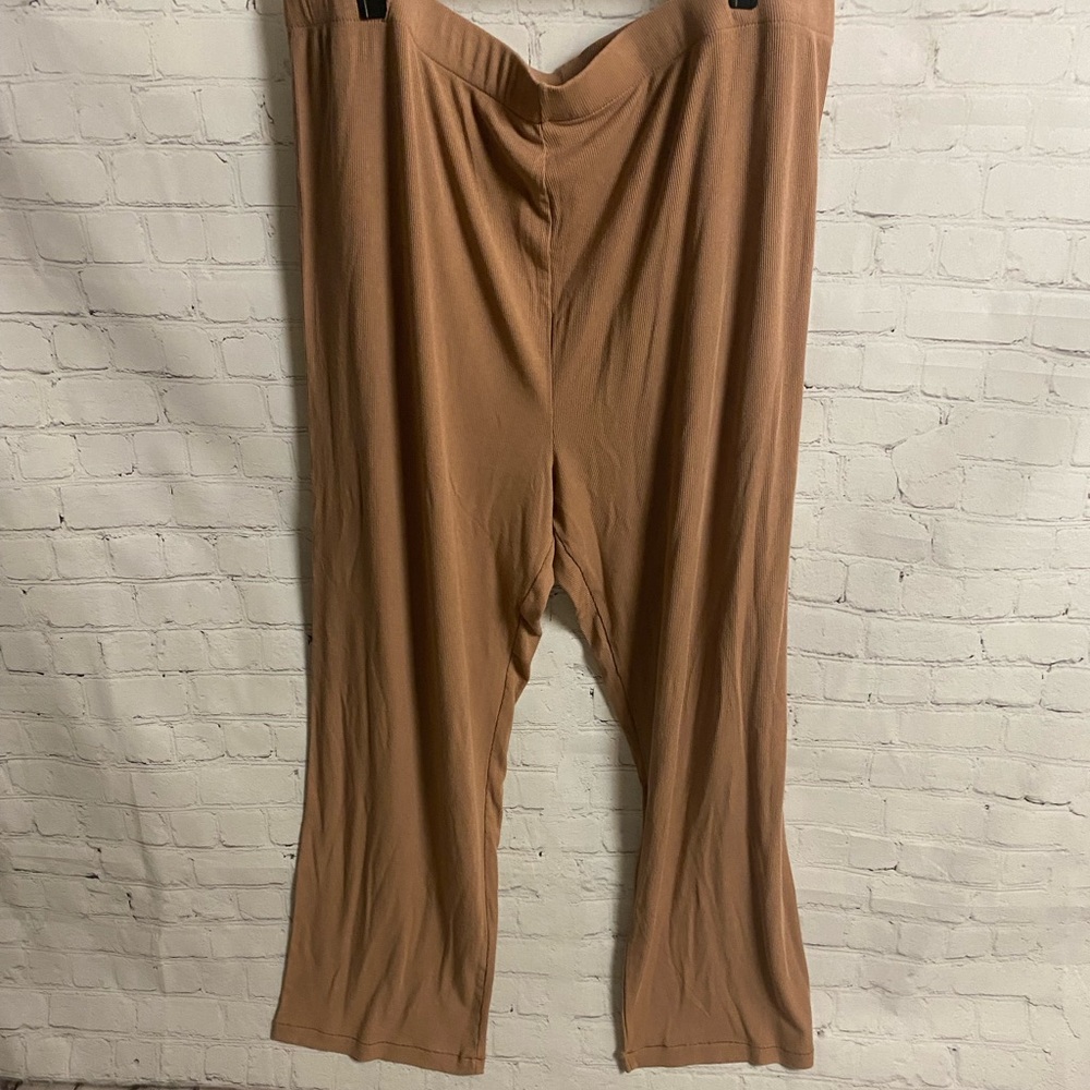 SKIMS lounge pant